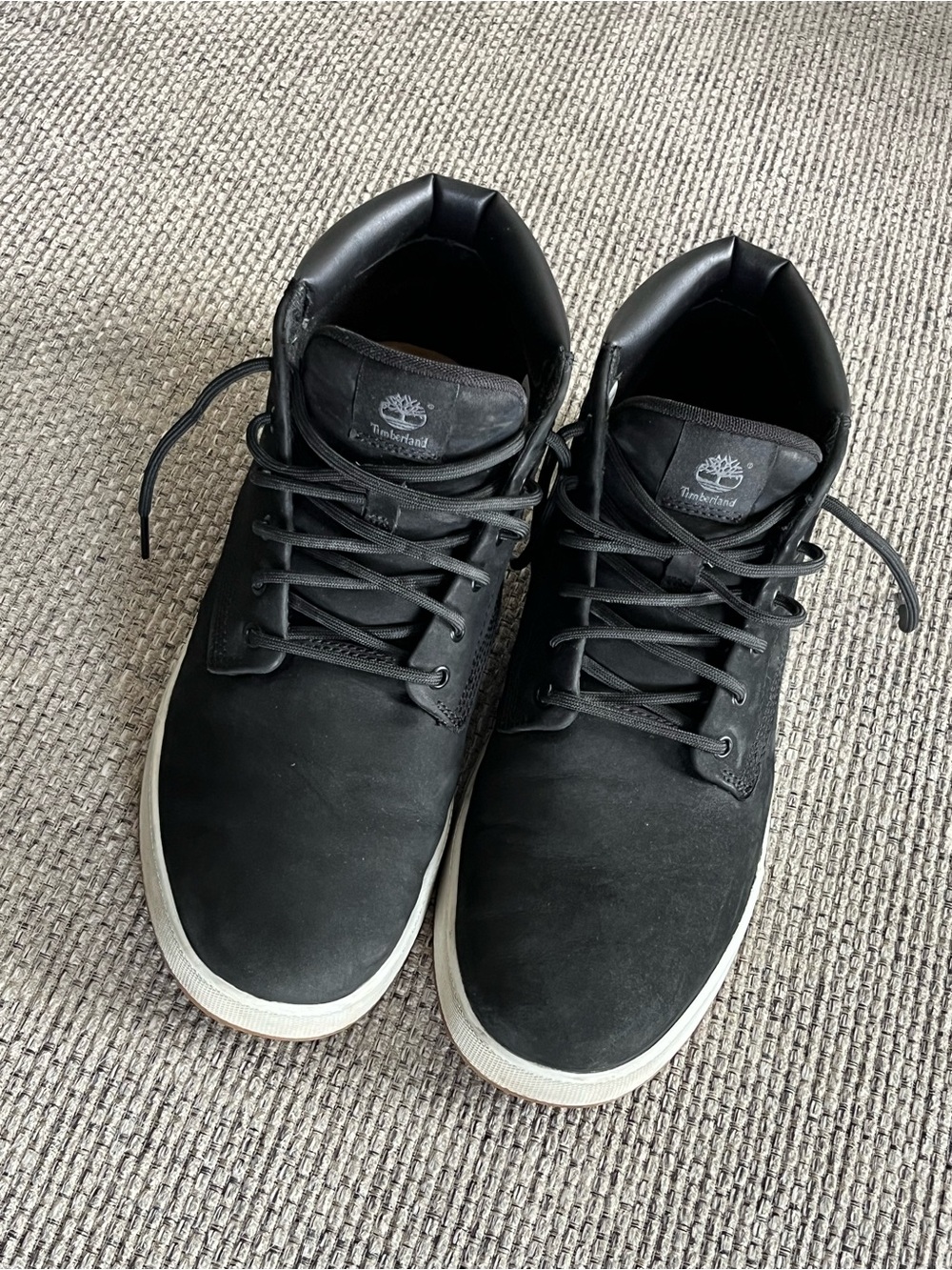 Timberland Maple Grove Leather Chukka – Men’s 8.5 – Jet Black